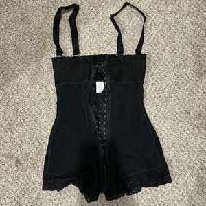 Thick corset/ compression waist trainer - large